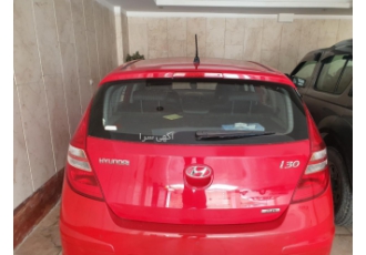 هیوندا i30 بی رنگ و سالم هیوندا i30 بی رنگ و سالم