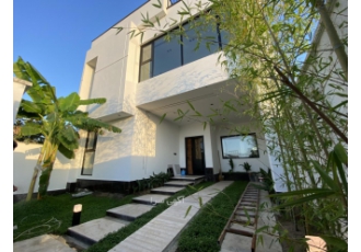 ویلا مدرن نزدیک به ساحل خوش نشین ویلا مدرن نزدیک به ساحل خوش نشین