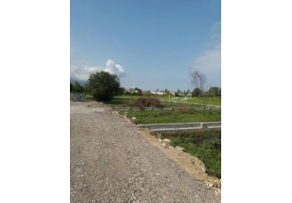 زمین ۲۰۰ متر با امکانات زمین ۲۰۰ متر با امکانات